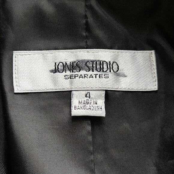 Jones Studio Women's Black Three-Button Blazer, Size 4 - Picture 4 of 5
